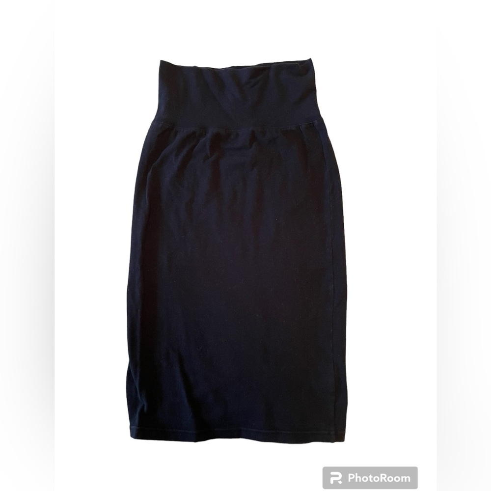 Aritzia Wilfred Black Highwaisted Pencil Skirt